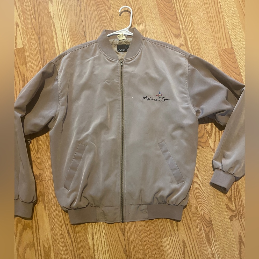 Mohegan Sun Jacket (Large)
